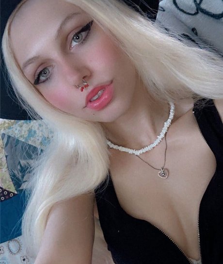 babydoll1912 nus star du porno photo