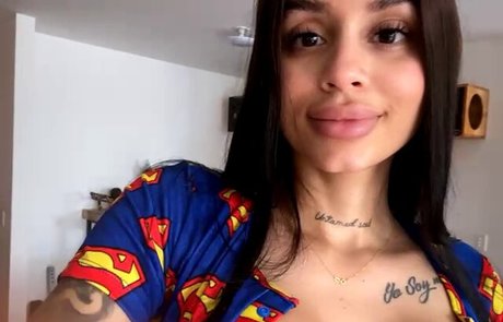 Lara Henao xxx star du porno photos