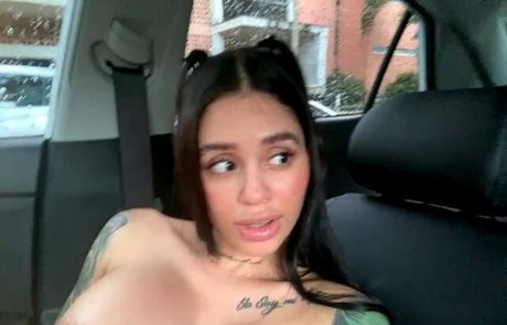 Lara Henao actrice nue images