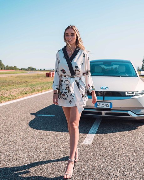 séduction onlyfans belle érotique image