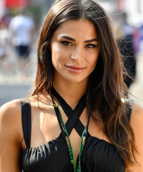 Sandra Dziwiszek mannequin collection