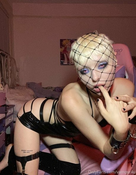 vampyr4u étoile hd galeries