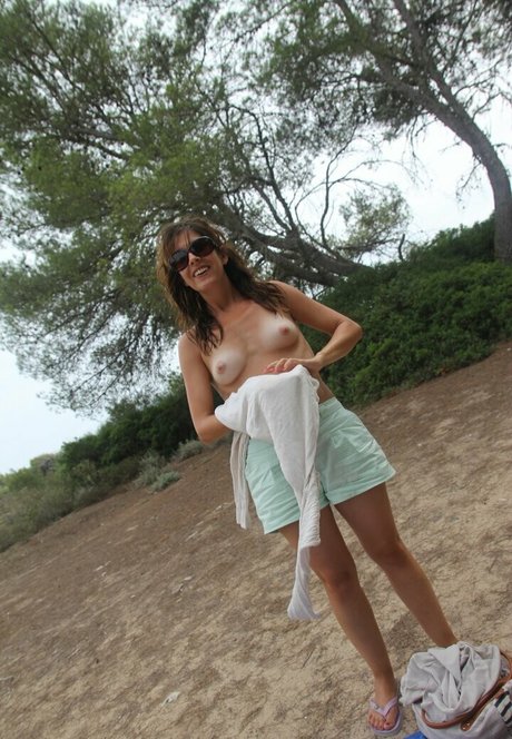 Carine Ribert modèle chaud photo