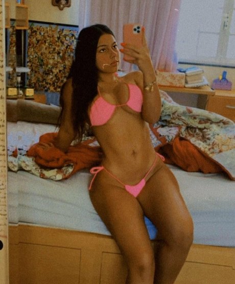 Yasmim Aguieiras étoile xxx des photos