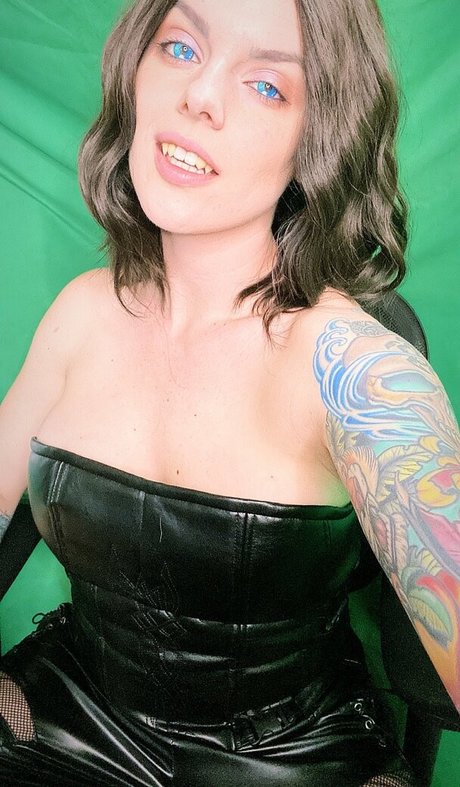 vickipsythemoore art étoile img