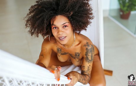 sasaricando actrice adulte archive