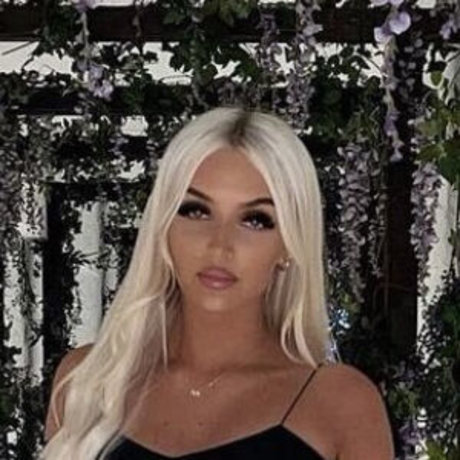 Meg Coldwell modèle parfait img