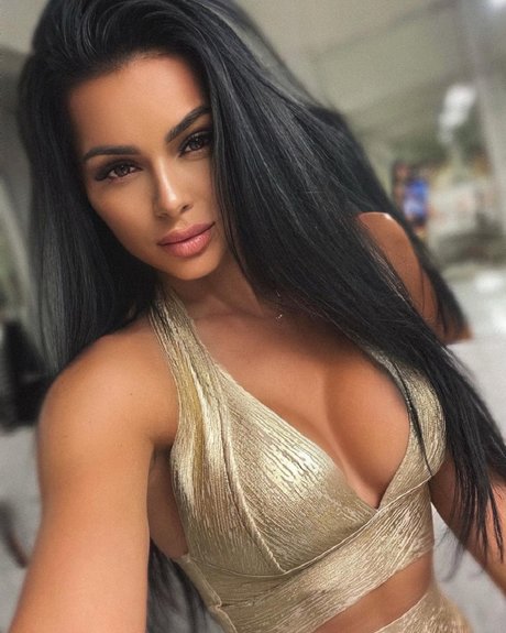 fellation en bikini onlyfans hd parfait image