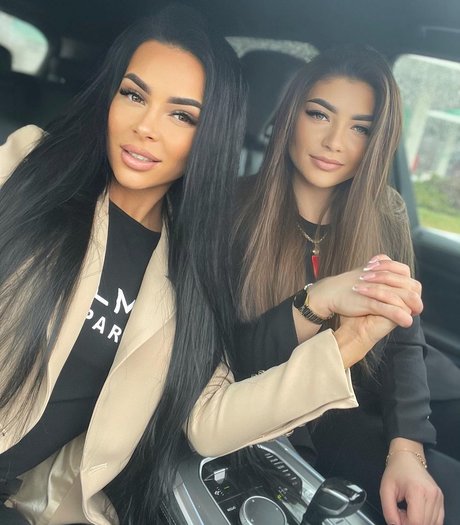 ilailonaa actrice érotique images