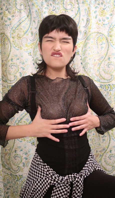 iamjessvaladez modèle sexy images