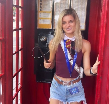 Iblondiekayy actrice de sexe photo