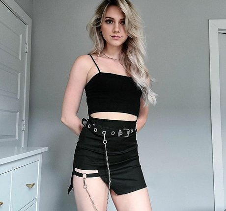 Kimcella étoile gratuite galeries