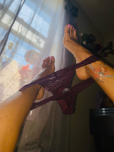 Hunnie D Bunnie actrice chaude des photos