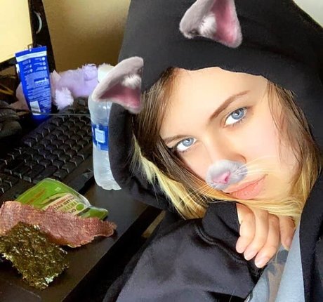 eileenexy étoile exclusive des photos