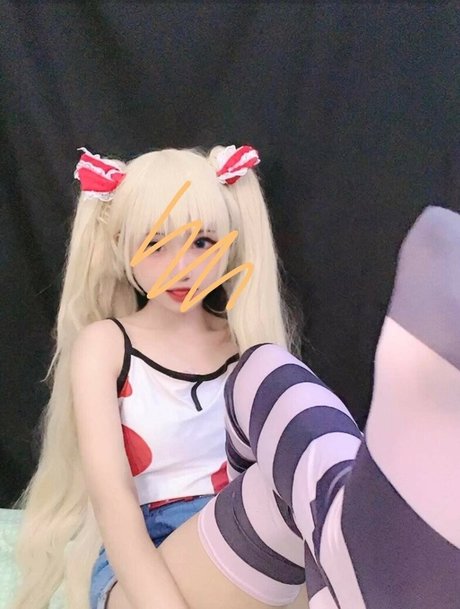 Mochimochi nn étoile chaude images