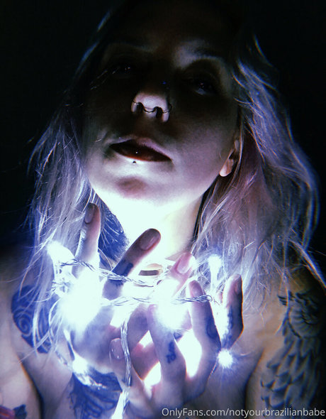 sans3v3rini nus star du porno galerie