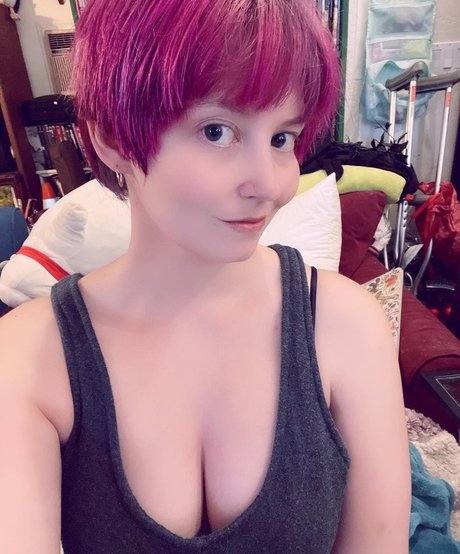 Avalon Zuercher étoile xxx img