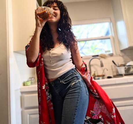 Hannah Hart xxx étoile collection