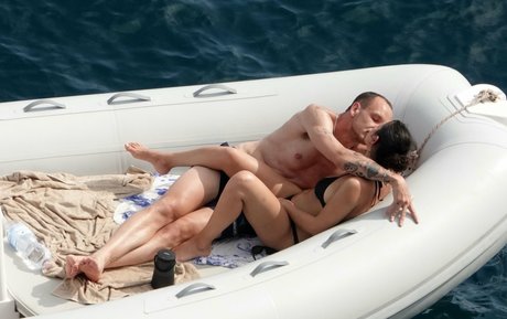 Charlie XCX art star du porno des photos