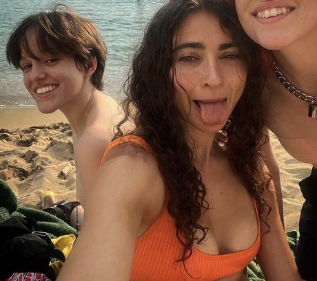 Alexi Pappas star du porno sympa galerie