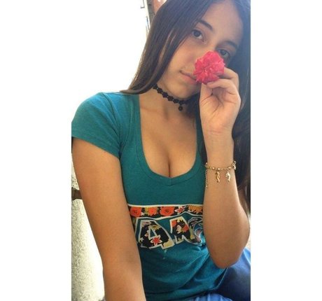 Nelly Salgado modèles nus img