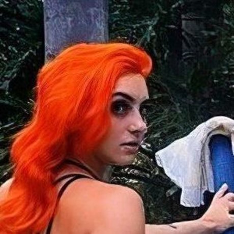 Gigi Dolin étoile adulte galeries