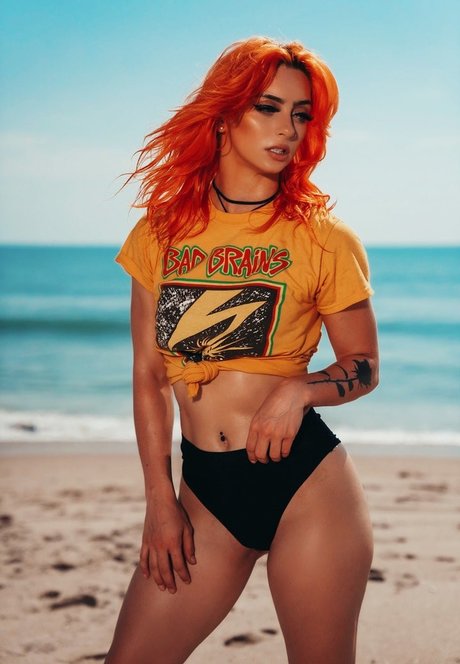 Gigi Dolin étoile exclusive archive