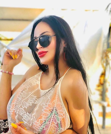 Manel Sassi mannequin image