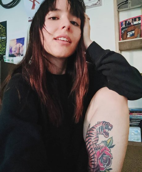 Autumn Farrell étoile érotique collection