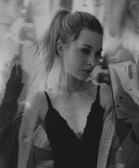 rainbowf0x modèles nus photos