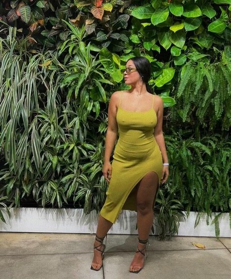 Stormiray star du porno érotique galeries