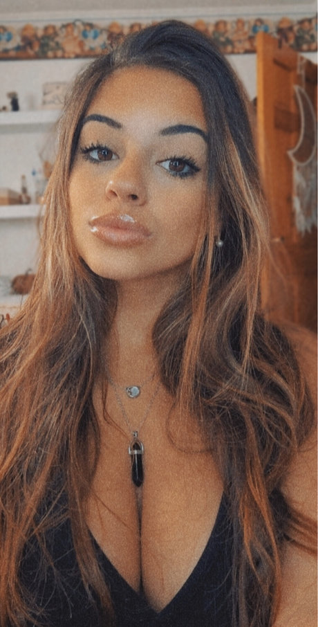 allyson noelle actrice nue galeries