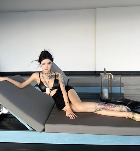 xyyoff modèles nus archive