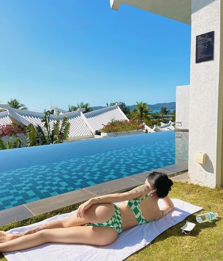 xyyoff actrice de nus img