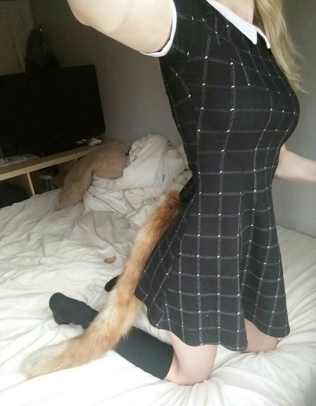 Geckuh modèle de sexe des photos