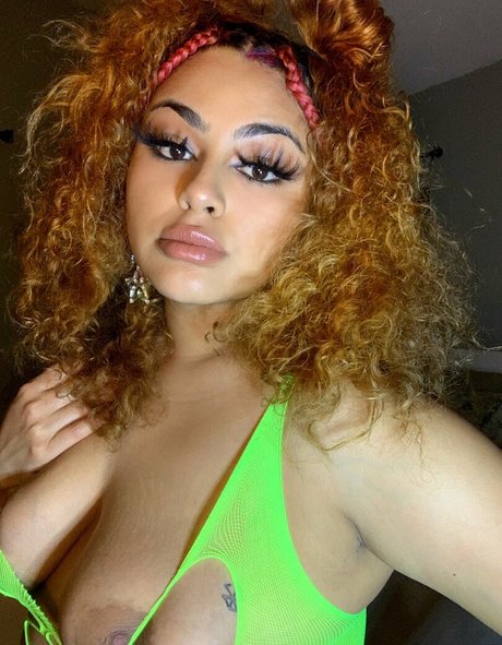 RosalbaNaomi star du porno exclusive galerie