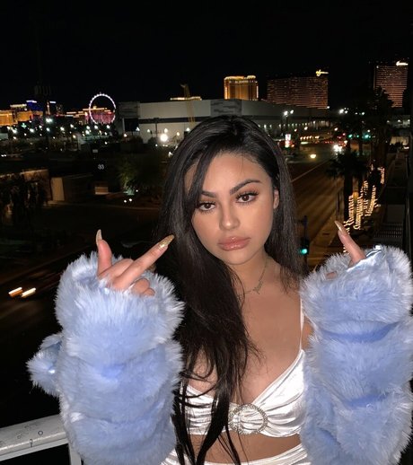 RosalbaNaomi star du porno galerie