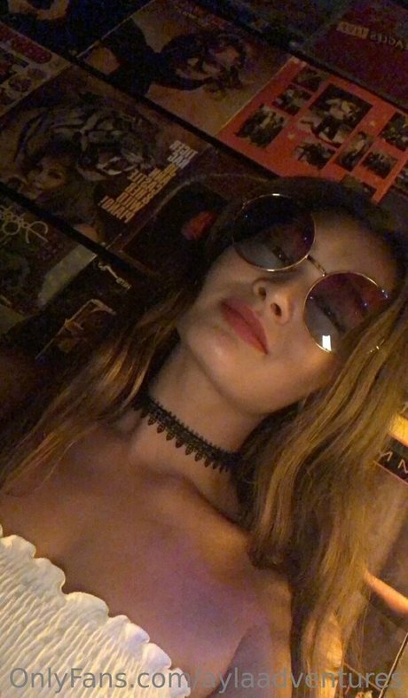 aylaadventures art de star du porno images