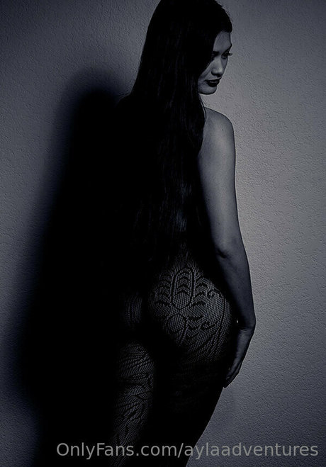 aylaadventures actrice érotique collection