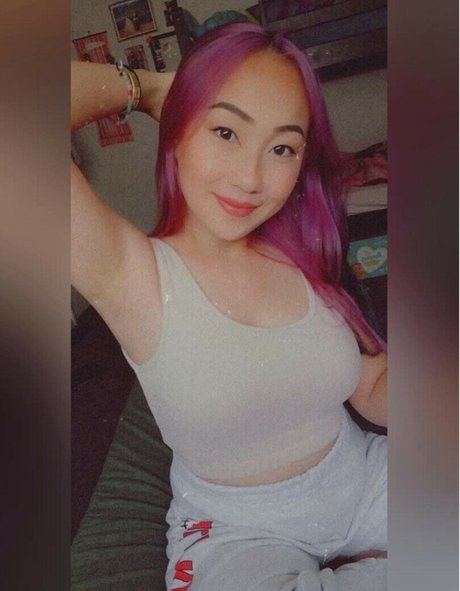 Omgwtfpaa modèle chaud photos