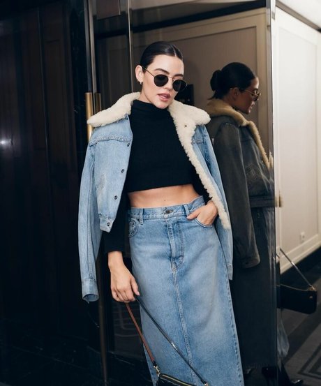 Lucy Hale star exclusive photo