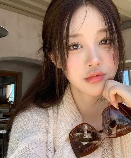 Uzaa star du porno sympa image