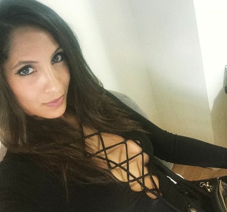 Christel Khalil étoile parfaite des photos