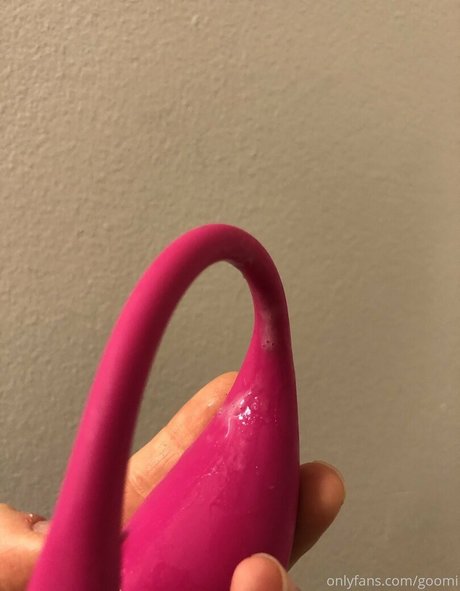 goomi haut modèle des photos