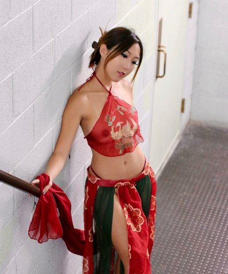 instasunnyyy actrice adulte images