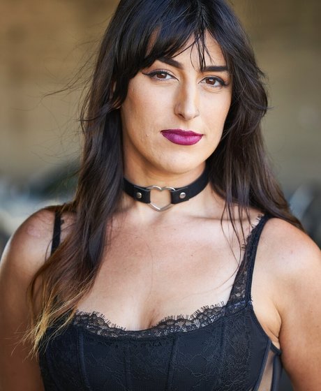 AutisticBimbo modèle artistique image