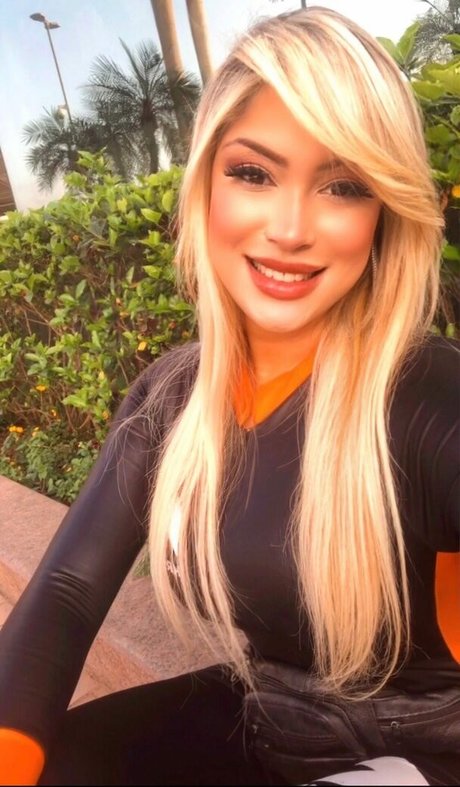 Nathalie Sousa star du porno sexy photo