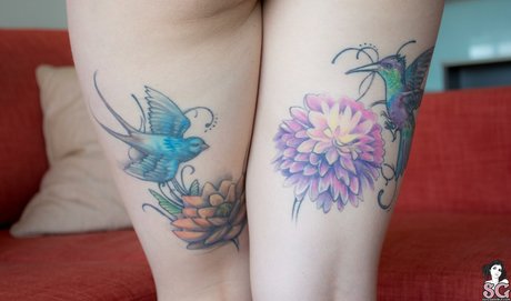 Moonchiild actrice érotique photos