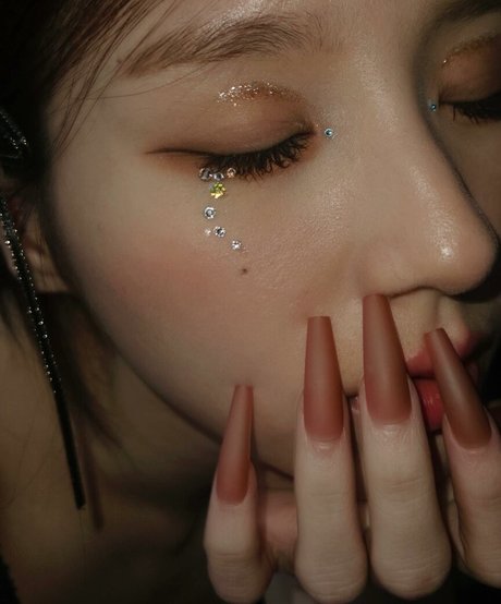 HeeJin modèle sexy galerie