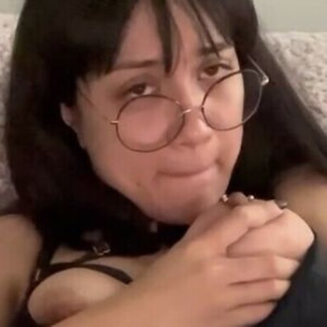 Delightfulhug actrice libre photos